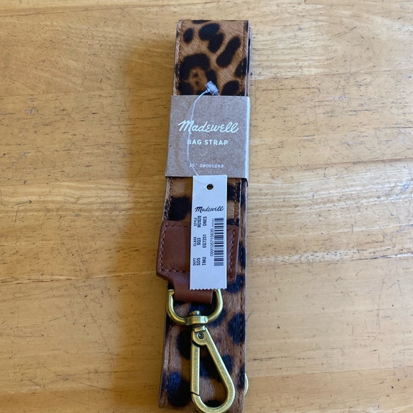 Madewell Handbags - Madewell shoulder strap